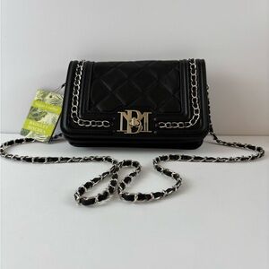 Badgley Mischka Black Quilted Shoulder Bag Chain Logo Magnetic Zip Closure (A3)